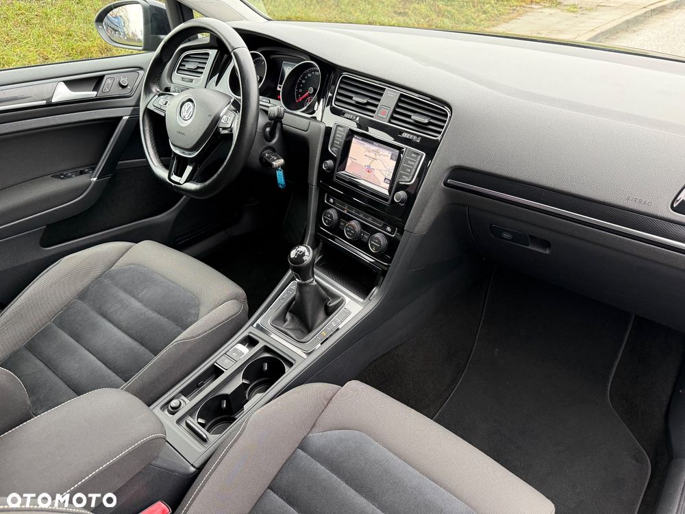 Volkswagen Golf 1.6 TDI 4Motion BlueMotion Technology Trendline - 20