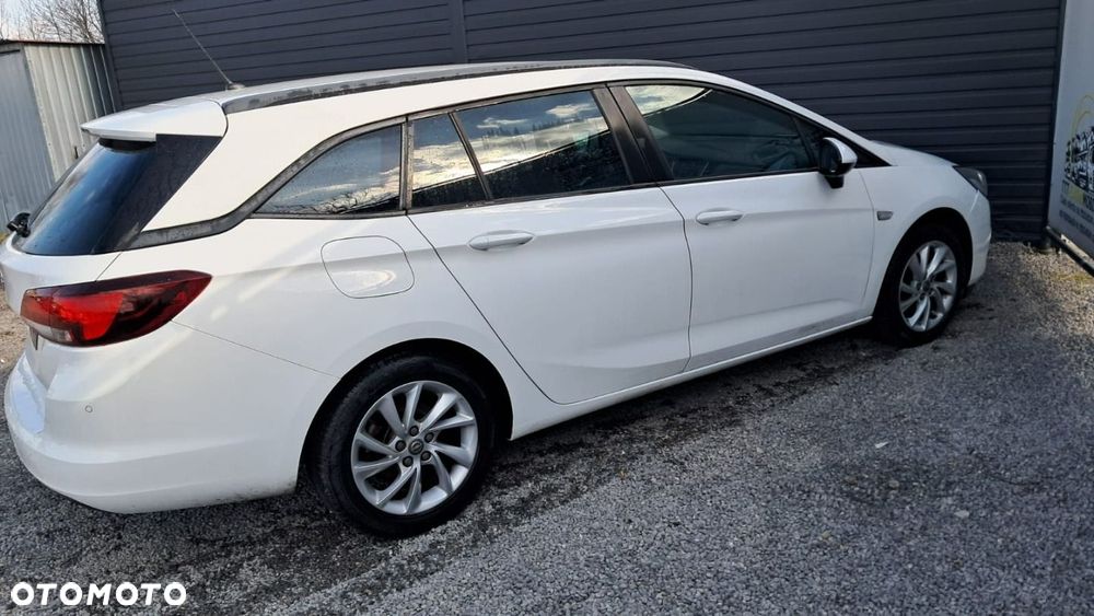 Opel Astra - 9