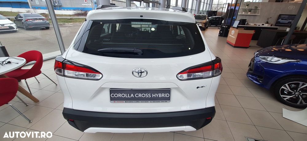 Toyota Corolla Cross - 4