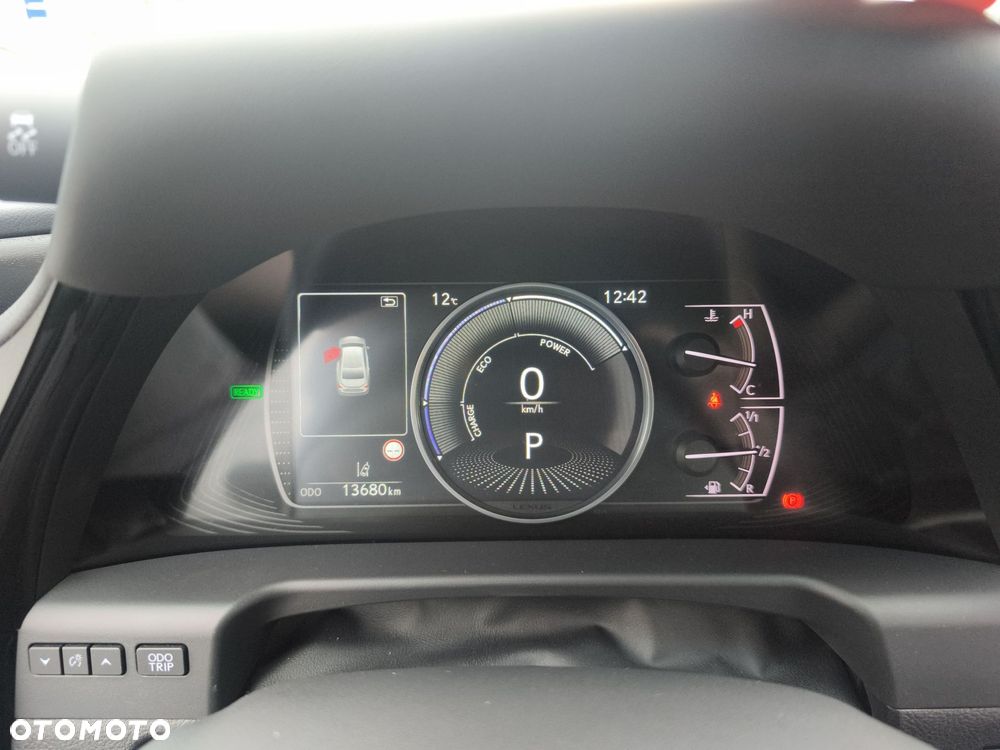 Lexus ES 300h Prestige - 18