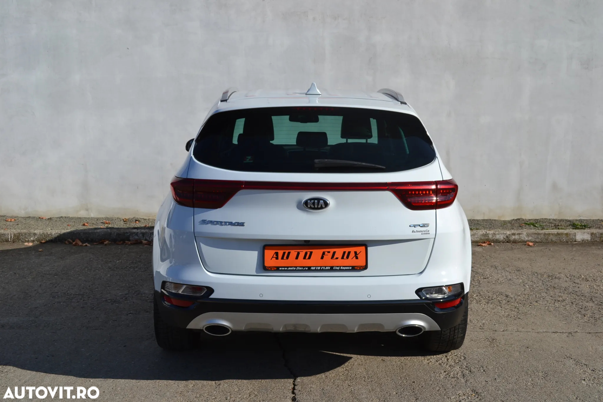 Kia Sportage 2.0 CRDI AWD Eco-Dynamics+ (48V M-H) Aut. GT LINE - 5