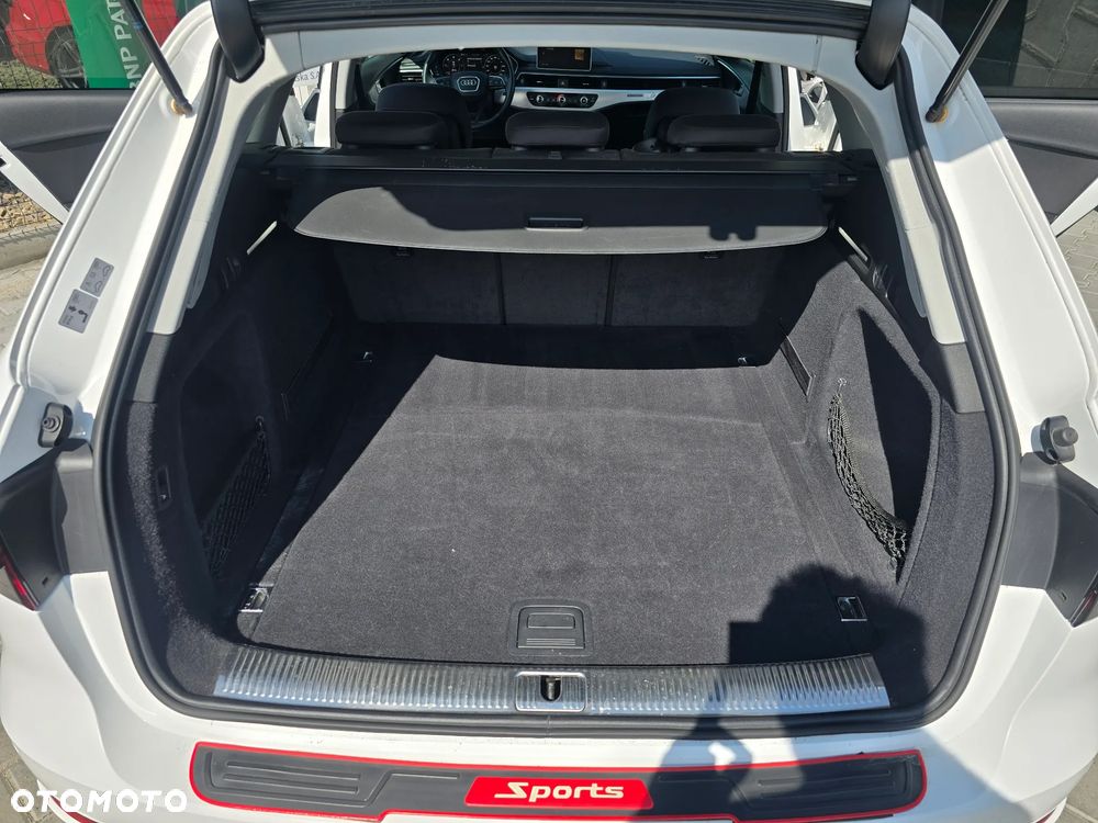 Audi A4 Avant 2.0 TDI DPF clean diesel quattro S tronic S line Sportpaket - 31