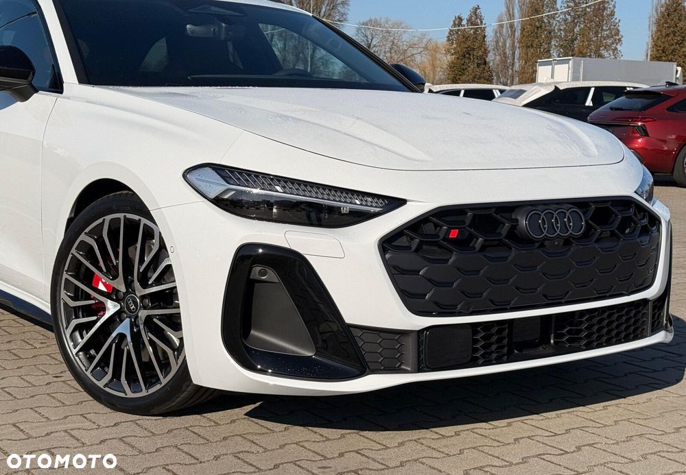 Audi S5 Avant - 11
