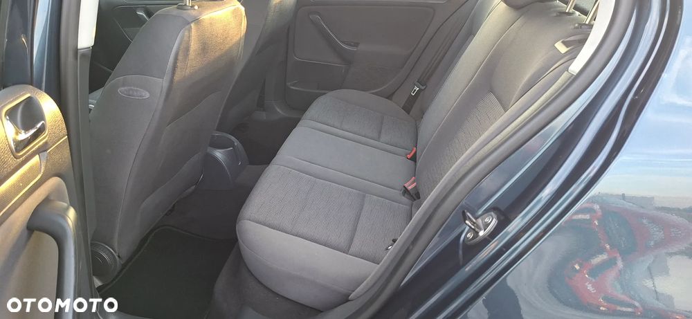 Volkswagen Golf 1.4 Edition - 20