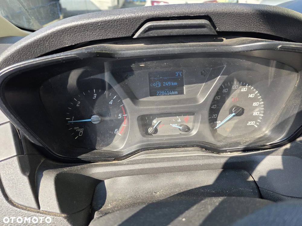 Ford Transit - 11
