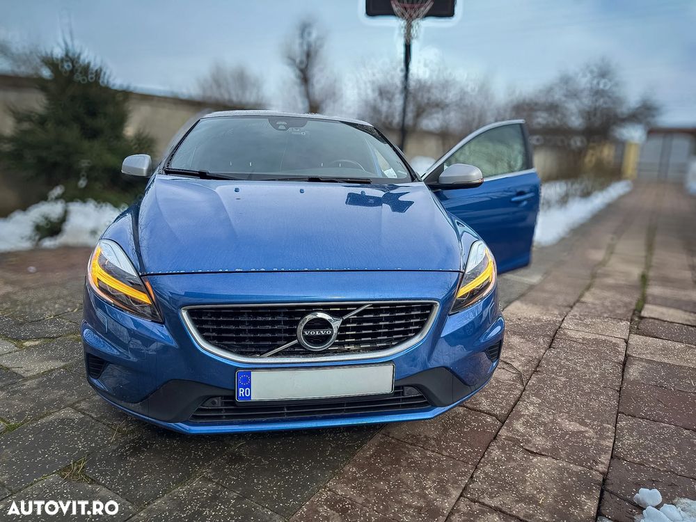 Volvo V40 T3 Aut Summum - 1