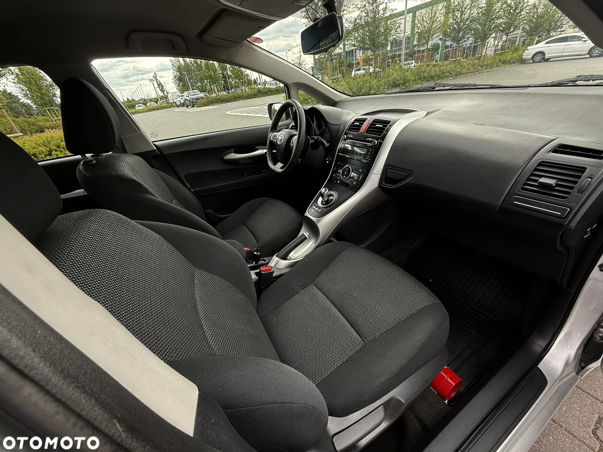 Toyota Auris 1.8 HSD Luna - 24