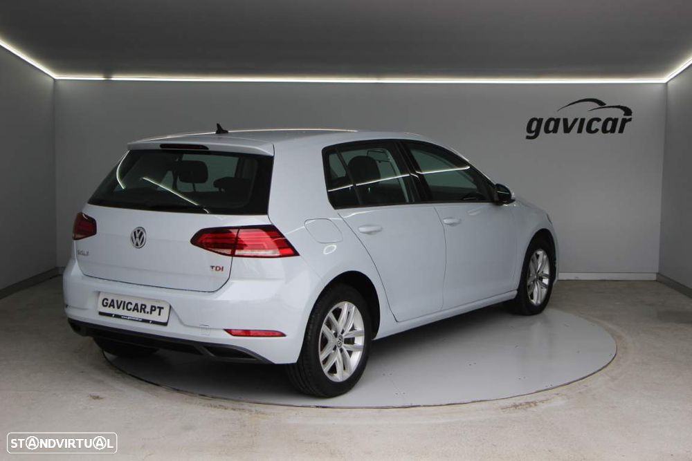 VW Golf 1.6 TDI Trendline - 21