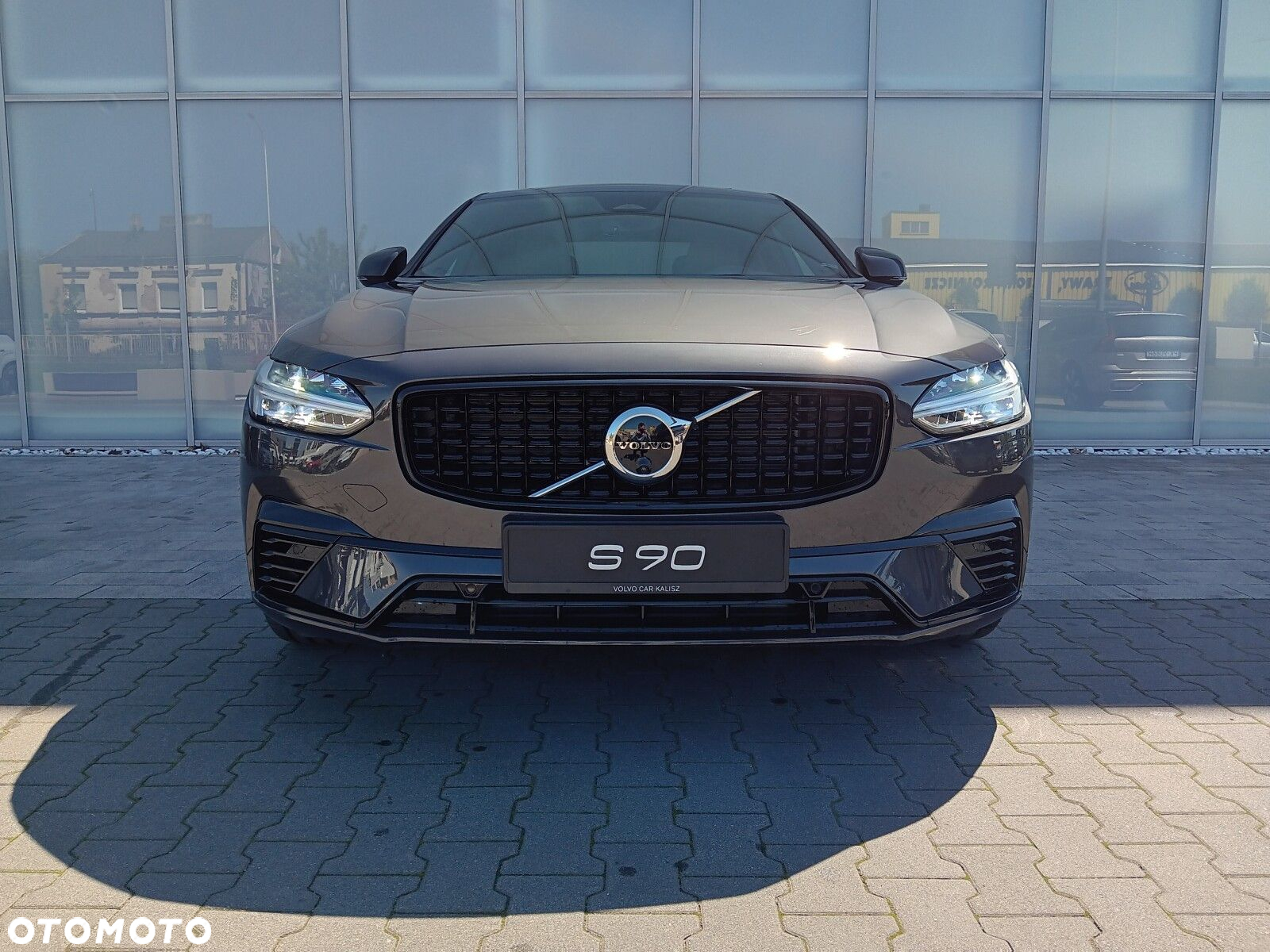 Volvo S90 - 3