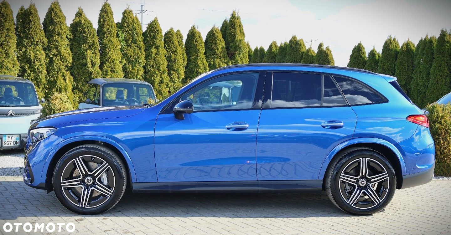 Mercedes-Benz GLC 300 4Matic 9G-TRONIC Edition Avantgarde - 4