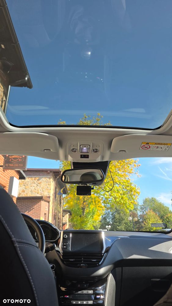 Peugeot 2008 - 17