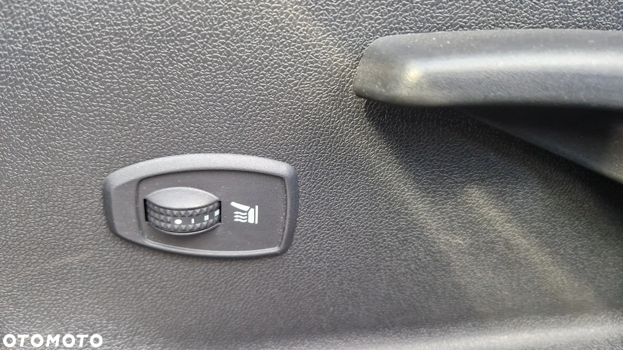 Renault Scenic ENERGY TCe 115 Bose Edition - 20