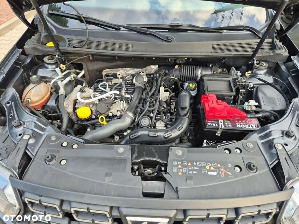 Dacia Duster TCe 130 2WD GPF Celebration - 18