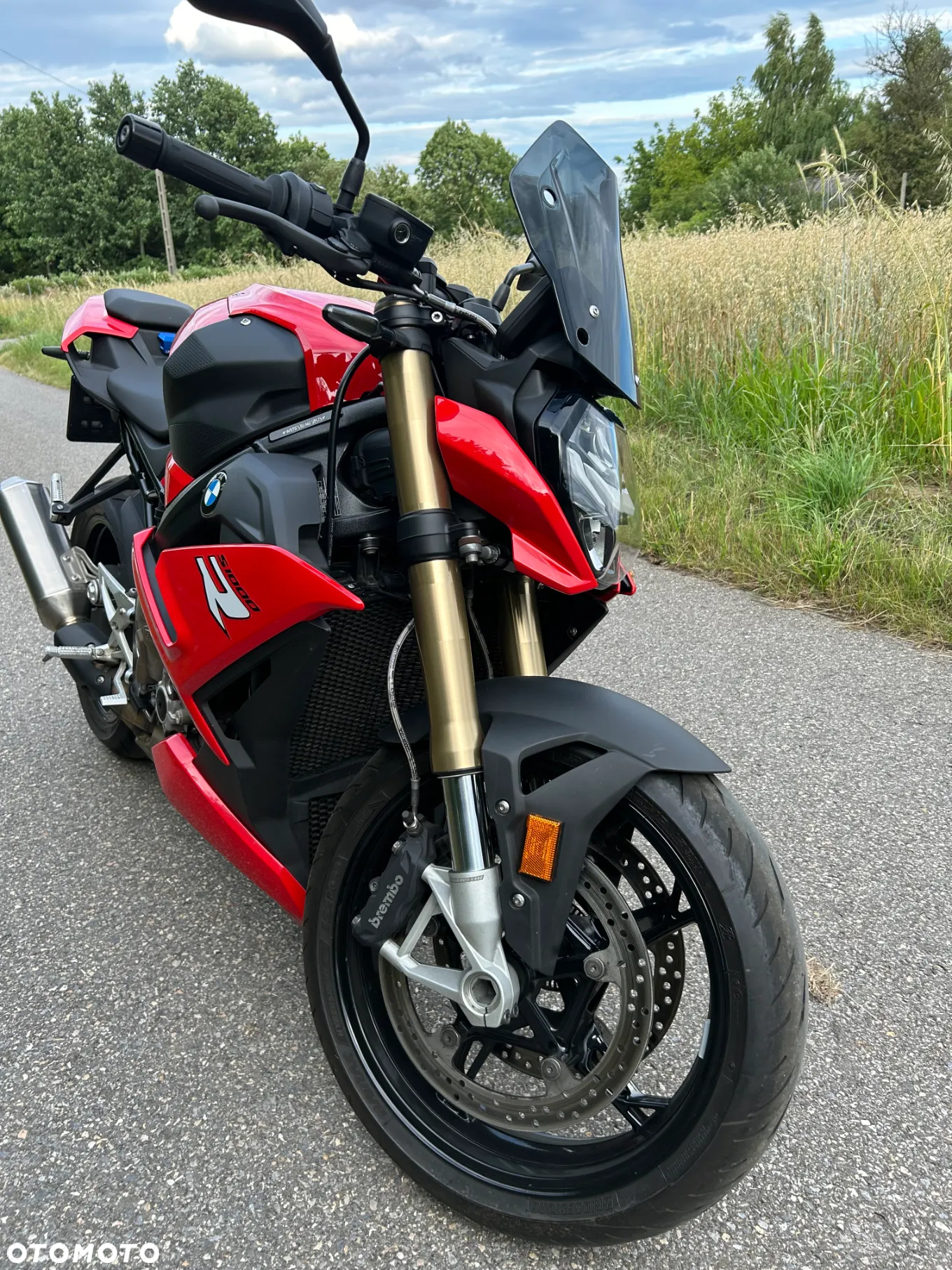 BMW S - 4