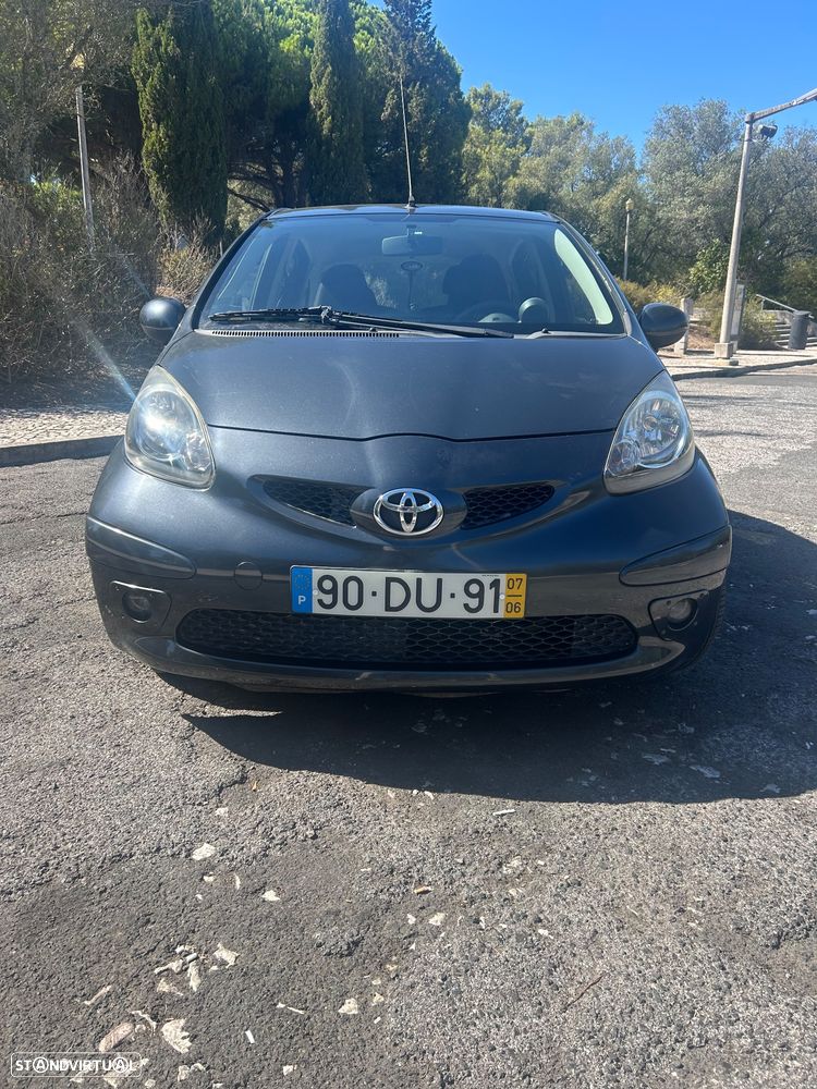 Toyota Aygo 1.0 + AC - 15