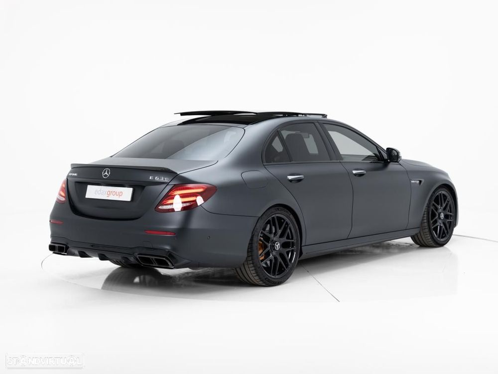 Mercedes-Benz E 63 AMG S 4-Matic+ — fotografia 3