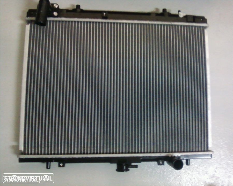 Radiador de refrigeração do motor Mitsubishi L200 K74 (NOVO) - 1
