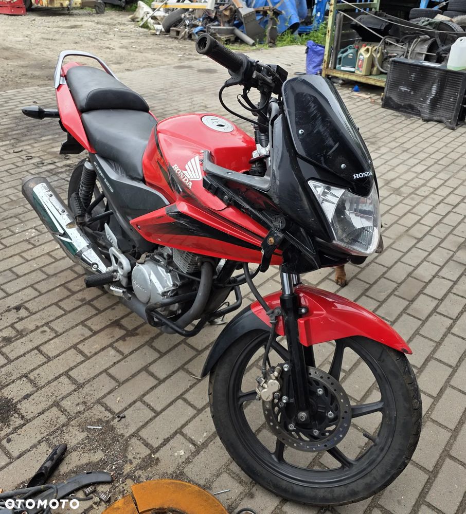 Honda CBF - 4