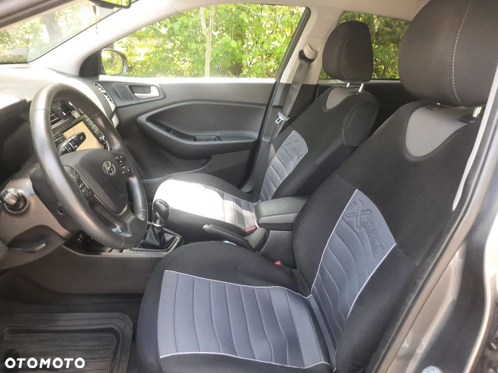 Hyundai i20 1.0 T-GDI Classic Plus - 10