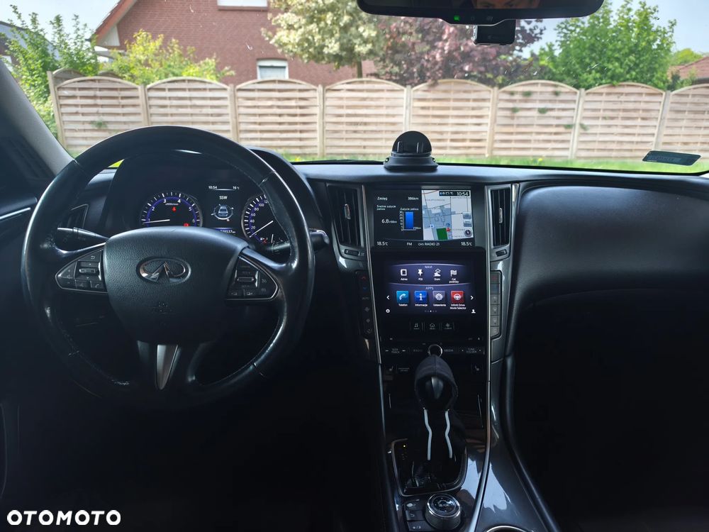 Infiniti Q50 2.2d - 18