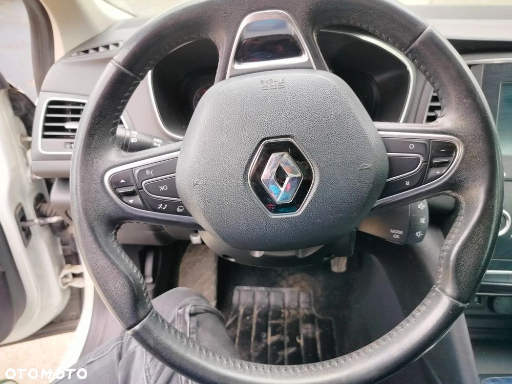 Renault Megane ENERGY TCe 100 INTENS - 10