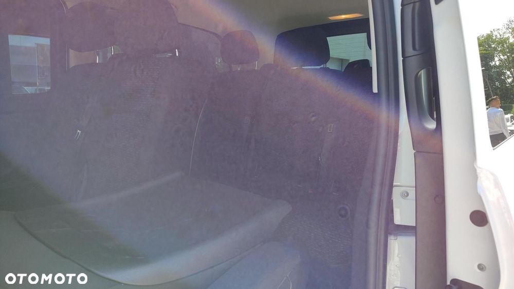 Mercedes-Benz Vito - 15