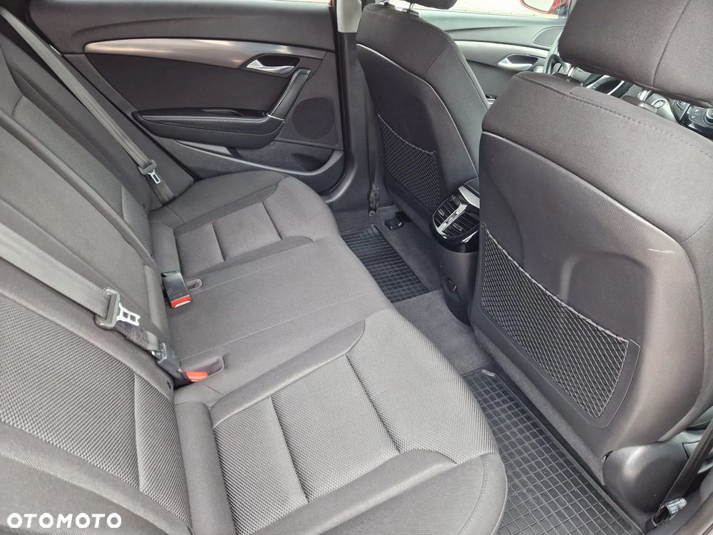 Hyundai i40 2.0 Premium - 13