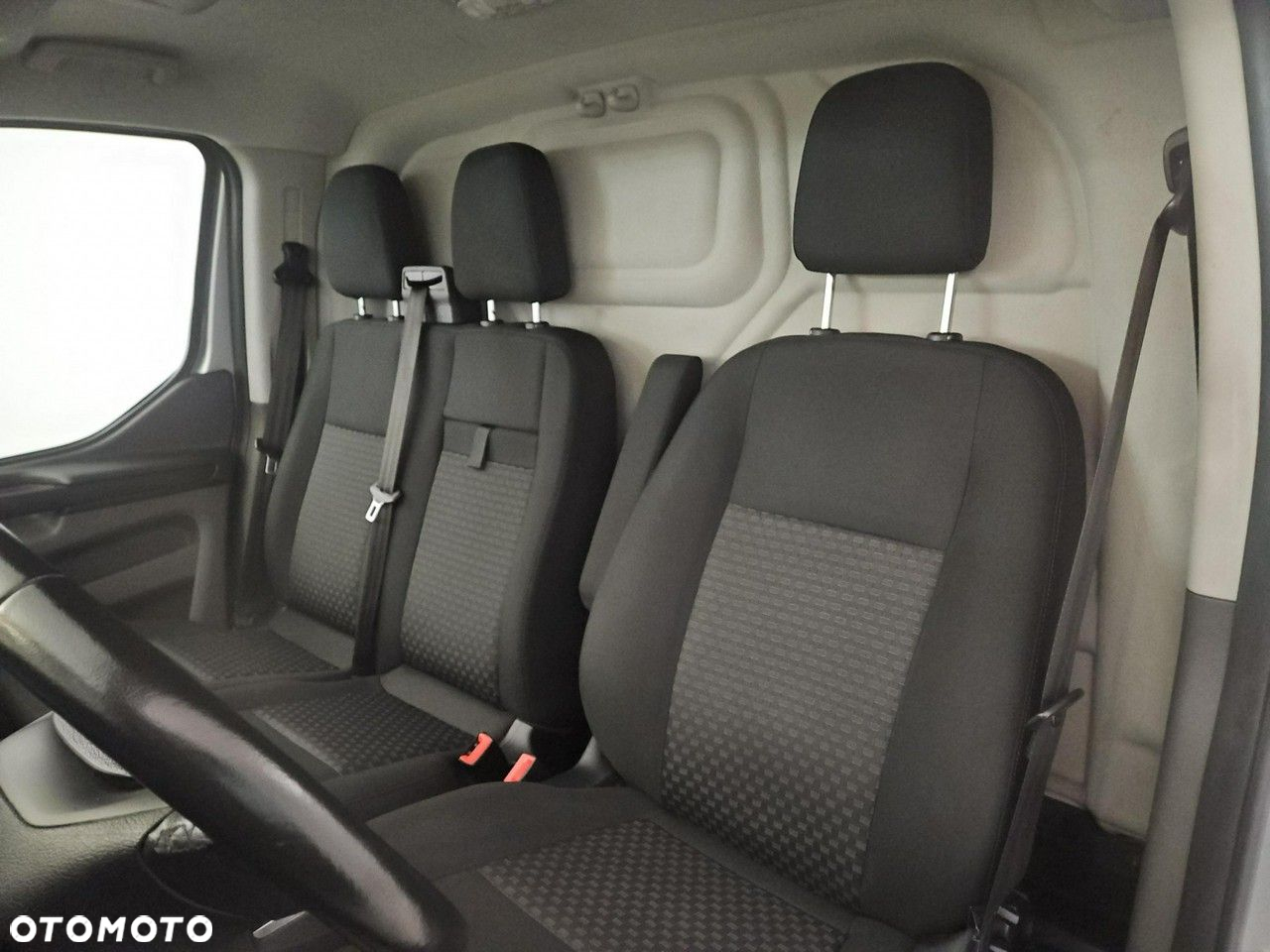 Ford Transit Custom - 11