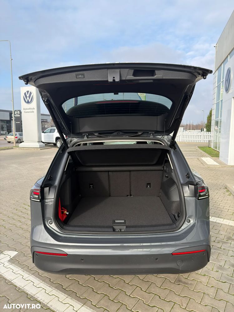 Volkswagen Tiguan - 9