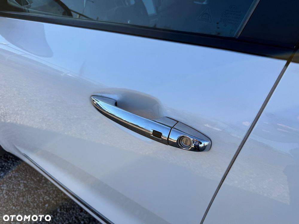 Kia Niro 1.6 GDI PHEV 2WD OPF Vision - 15