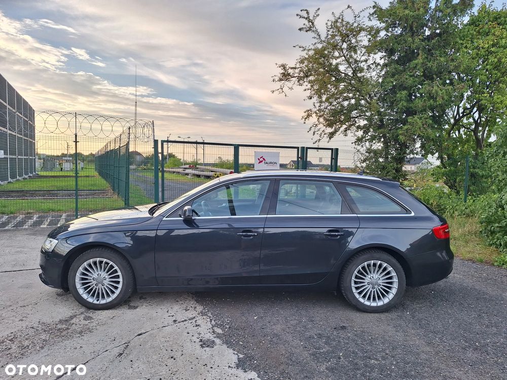 Audi A4 Avant - 5
