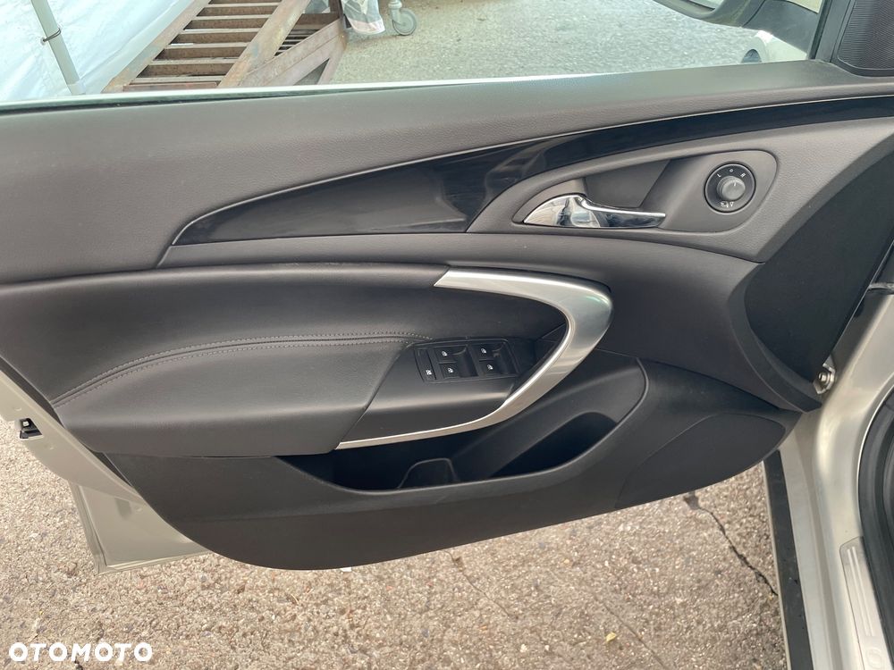 Opel Insignia 1.6 Turbo - 13