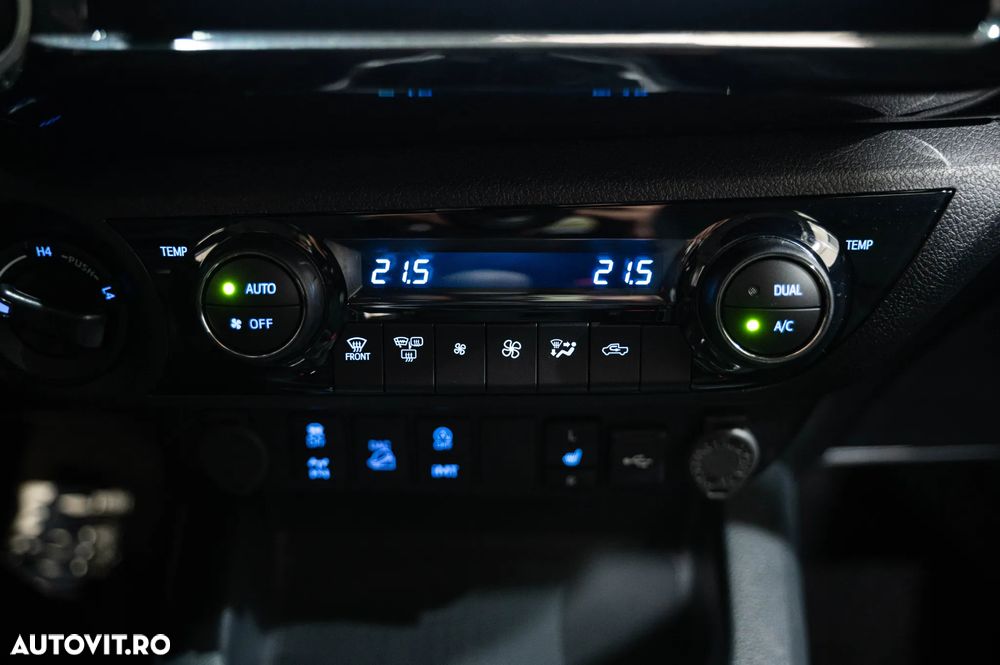 Toyota Hilux - 17