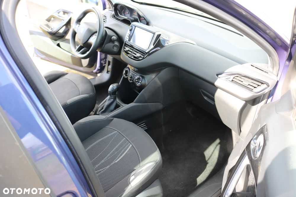 Peugeot 208 e-HDi 92 Stop&Start Active - 14