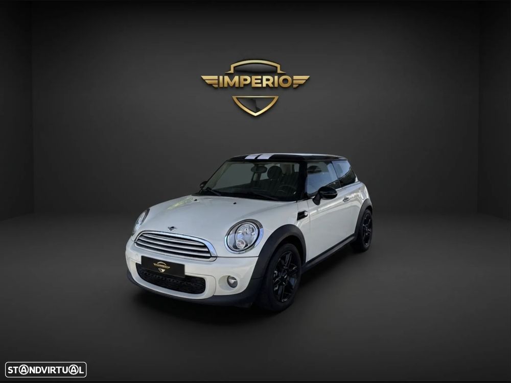 MINI 3 Portas Cooper D - 2
