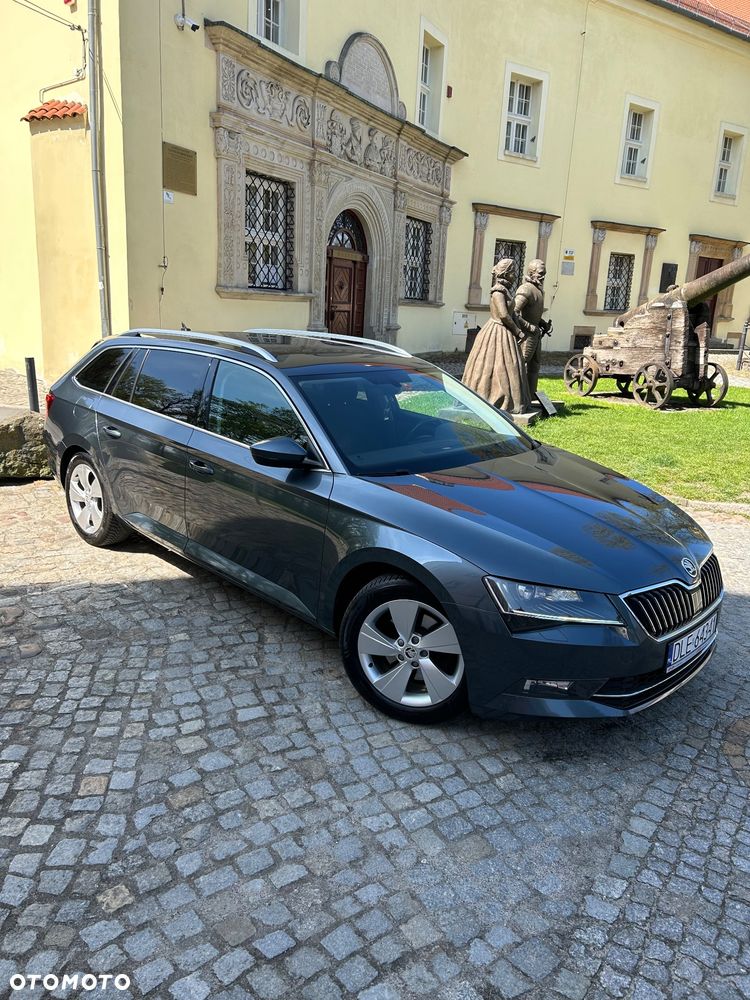 Skoda Superb 1.6 TDI Style - 11