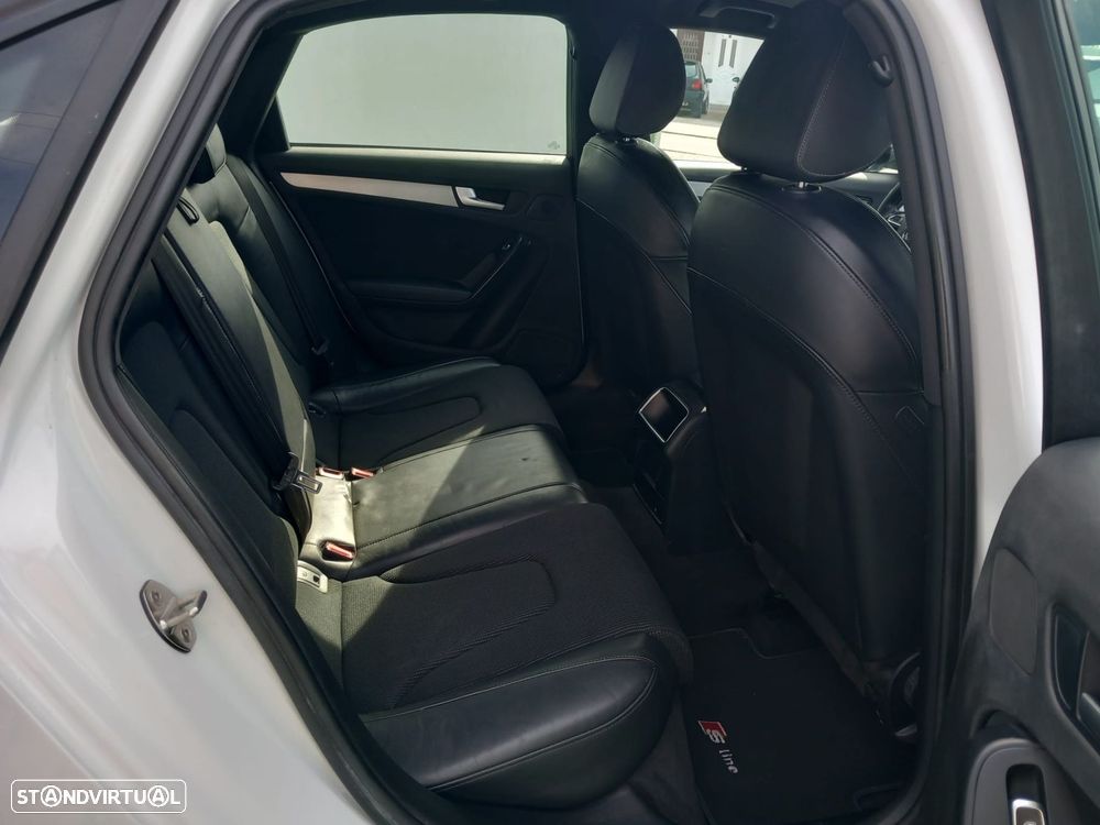 Audi A4 2.0 TDI S-line - 21