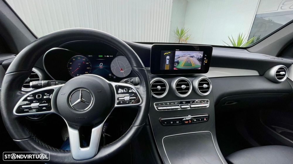 Mercedes-Benz GLC 300 - 20