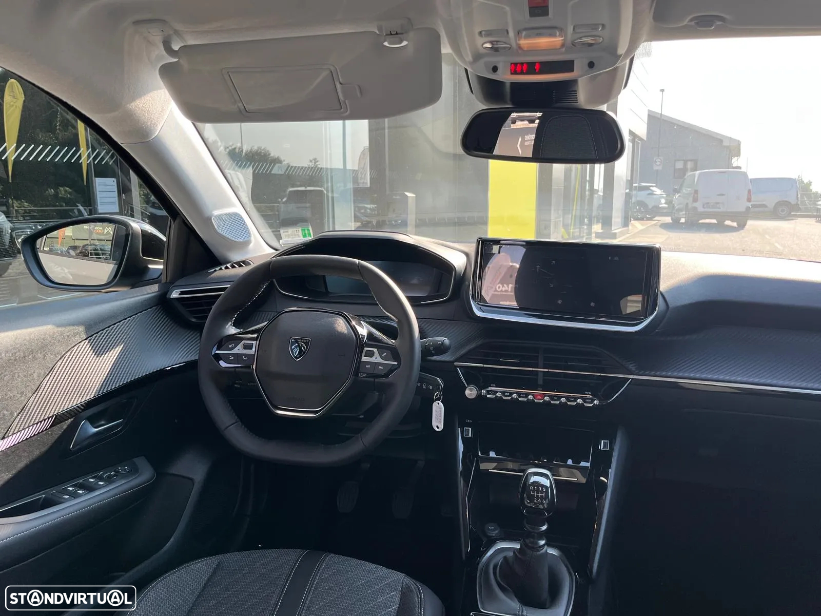 Peugeot 208 1.2 PureTech Allure - 8