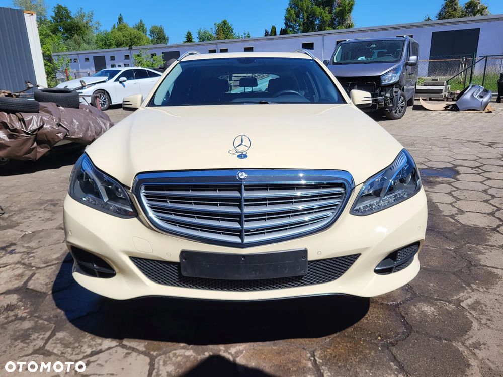 Mercedes-Benz Klasa E 250 BlueTEC 4-Matic Avantgarde - 2