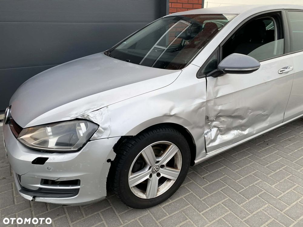 Volkswagen Golf 1.6 TDI BlueMotion Technology DSG Comfortline - 29