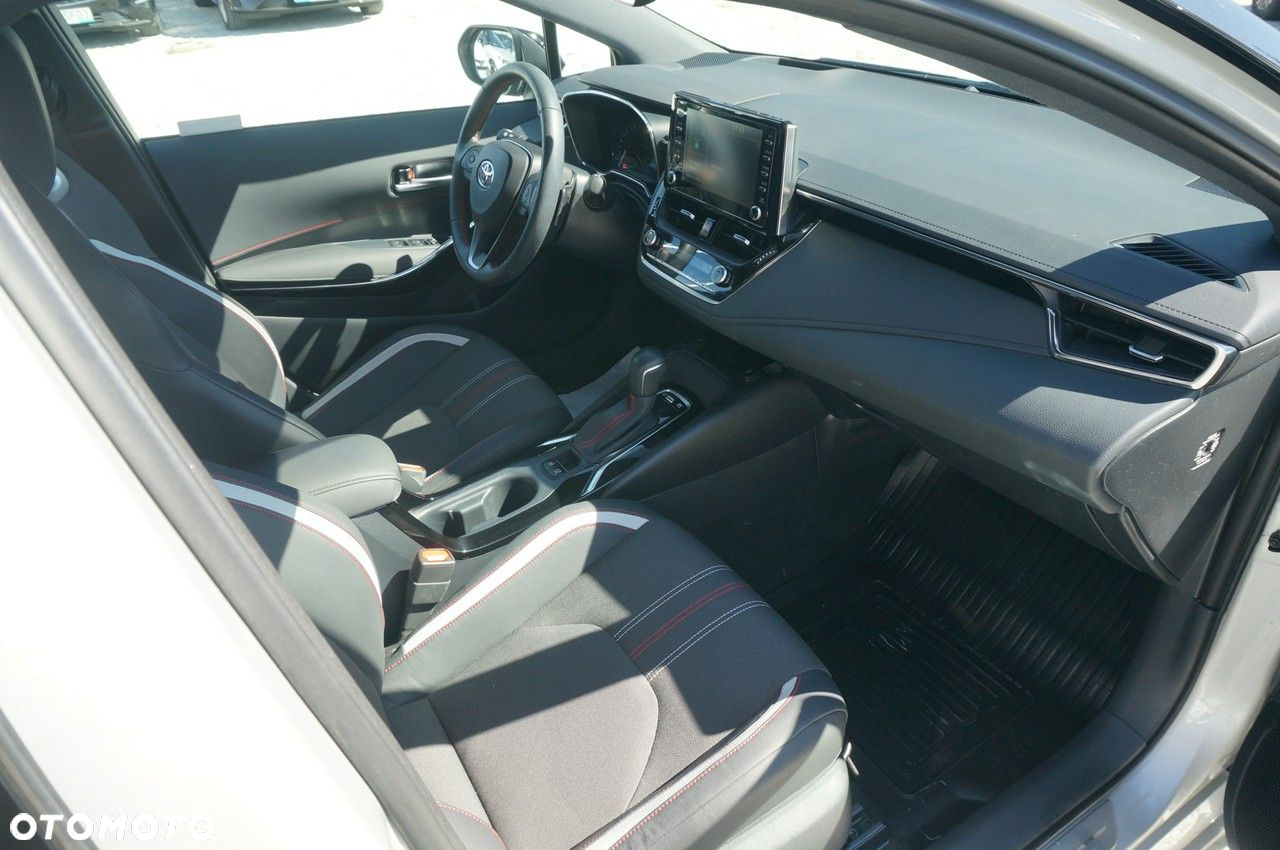 Toyota Corolla - 27