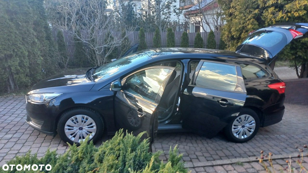 Ford Focus - 38