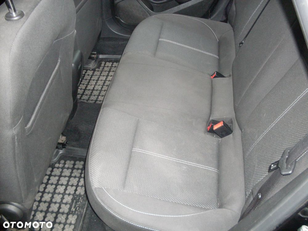 Opel Astra 1.4 Turbo Color Edition - 16