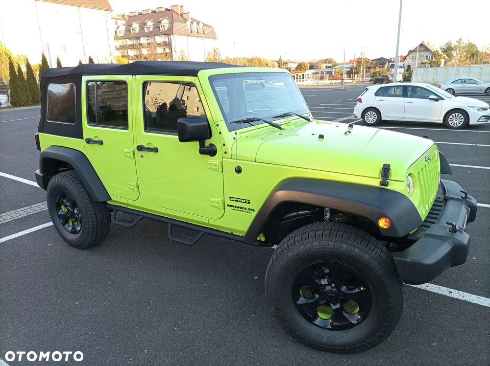 Jeep Wrangler - 9