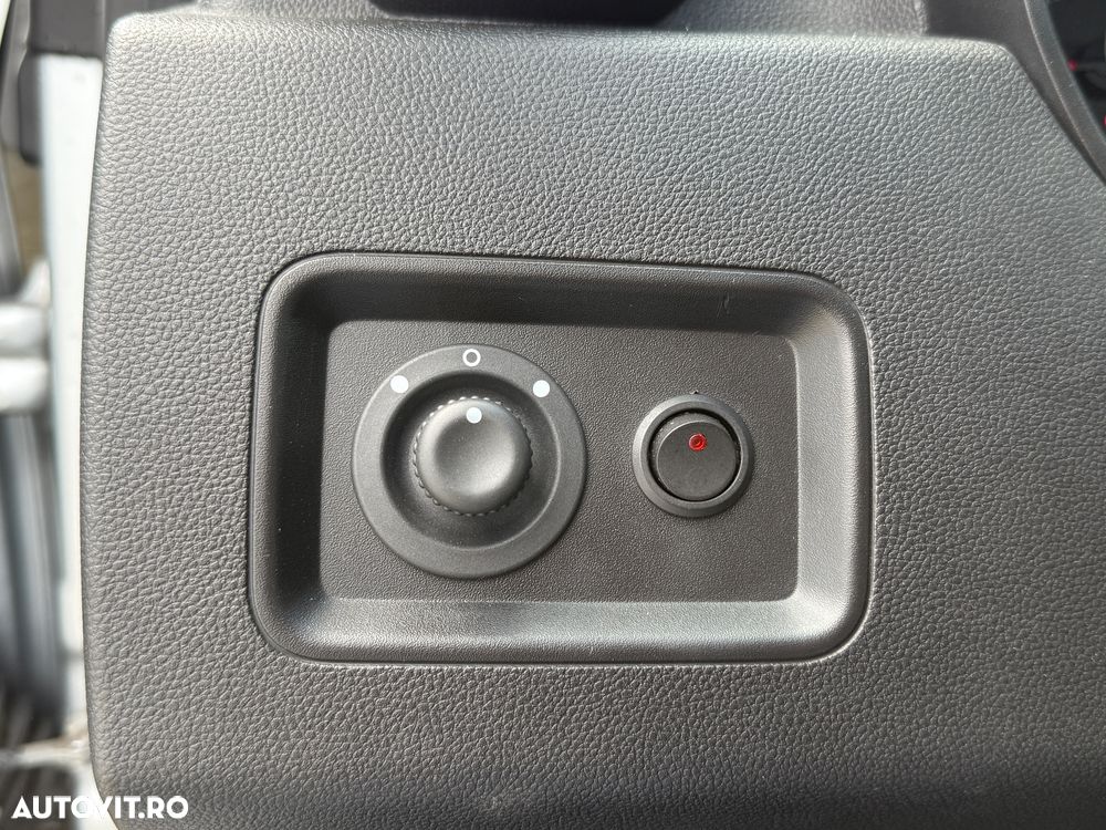 Dacia Duster TCe 130 2WD GPF Comfort - 12