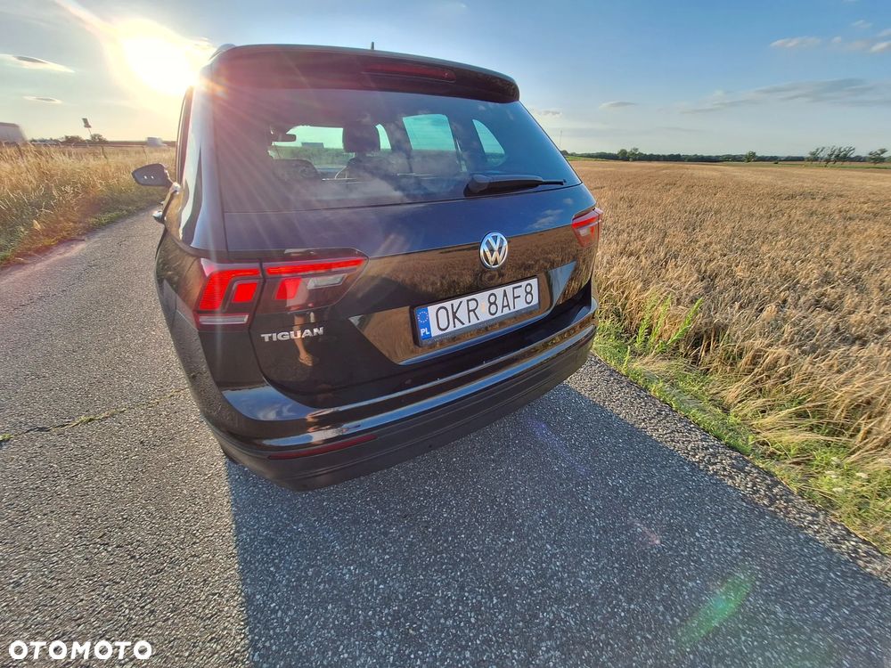 Volkswagen Tiguan - 19