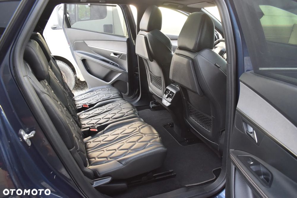 Peugeot 5008 BlueHDi 180 EAT8 GT - 11
