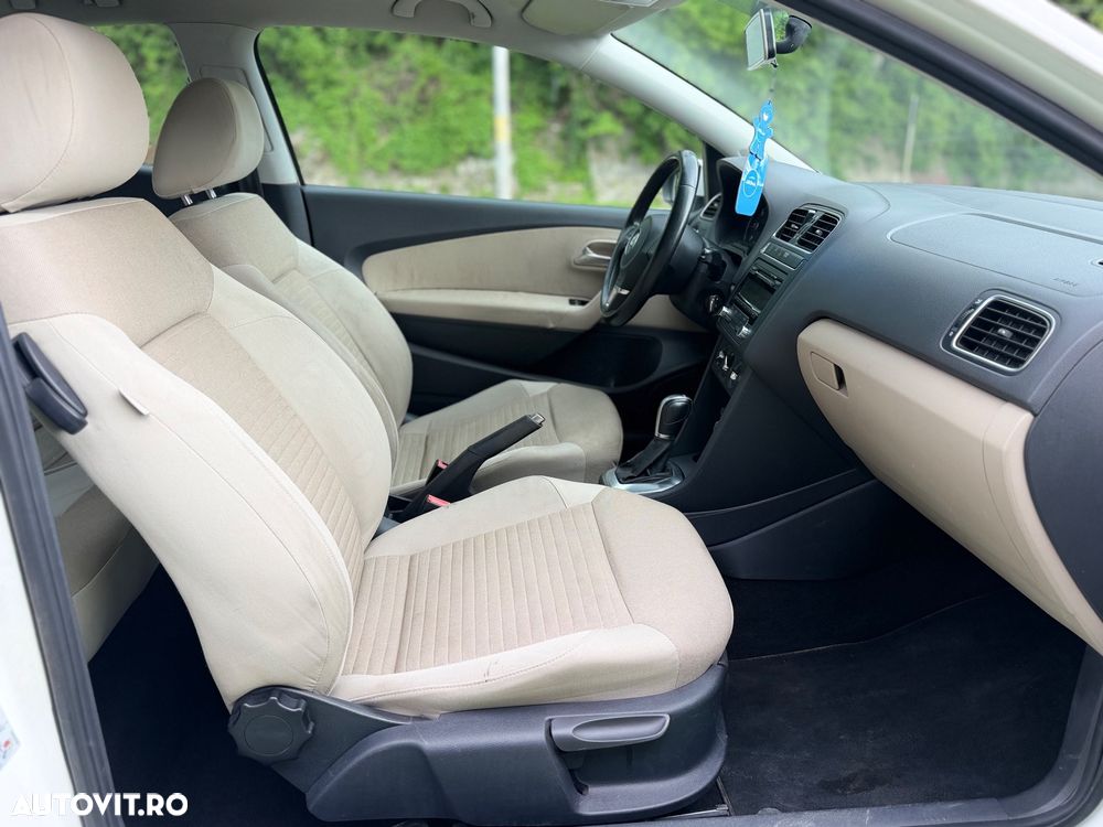 Volkswagen Polo 1.6 TDI DSG Highline - 6