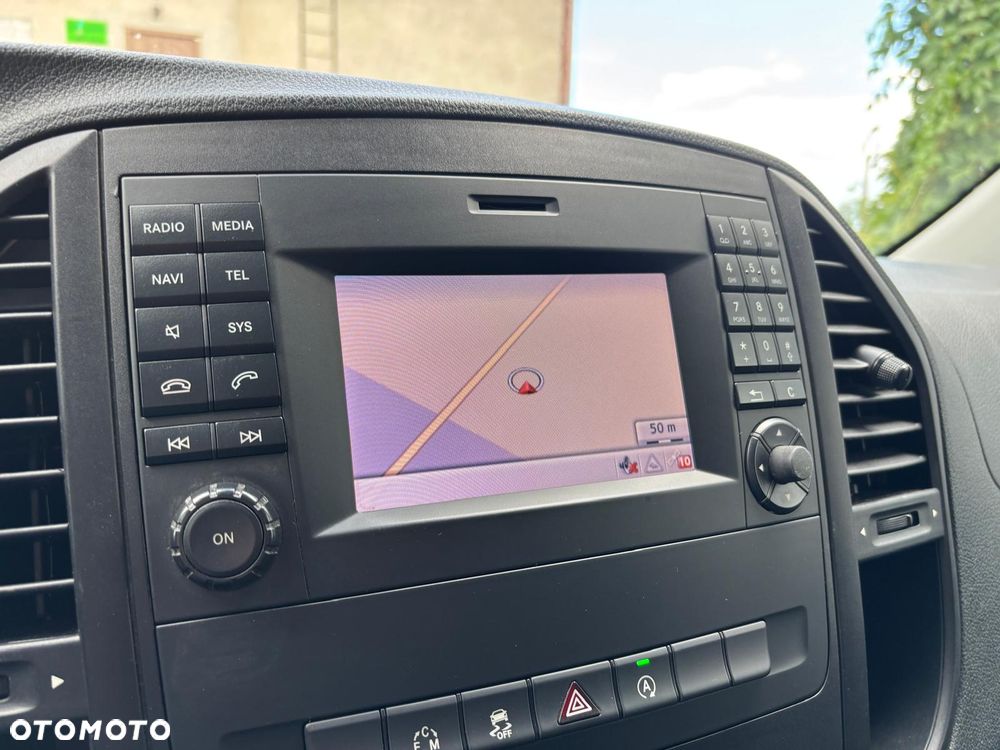 Mercedes-Benz VITO 447 - 23
